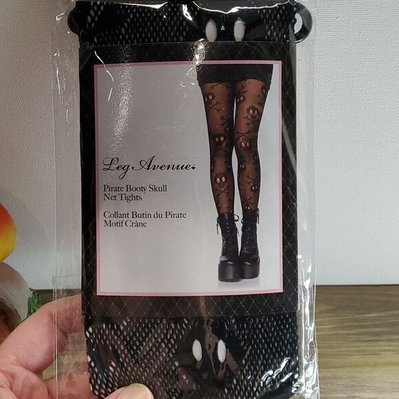 Leg Avenue Pirate Booty Skull Net Tights Black One Size 324 - Picture 1 of 4